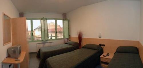 Hotel Toscana Prato  Quarto foto